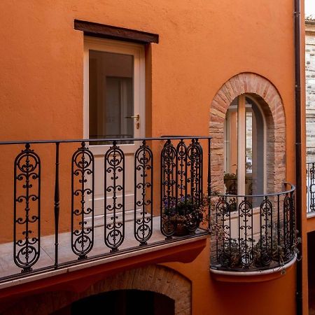 Il Cortile Segreto Bed & Breakfast San Severino Marche Exterior photo
