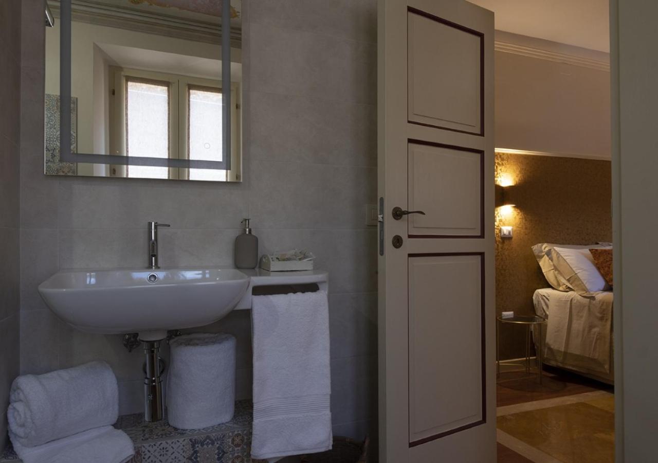 Il Cortile Segreto Bed & Breakfast San Severino Marche Exterior photo